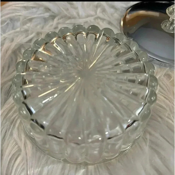 Vintage Glass Trinket Jewelry Powder Dish With Lid Hollywood Regency - Picture 7 of 9